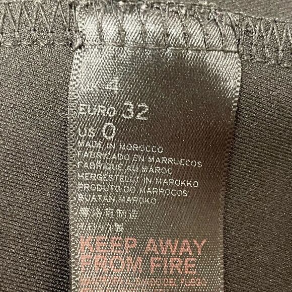 TopShop pleated skirt  - Picture 3 of 4